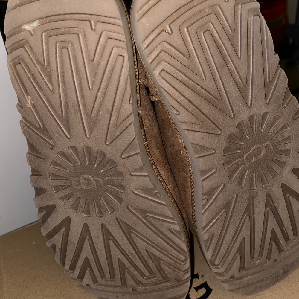 Bailey Bow Uggs - image 5